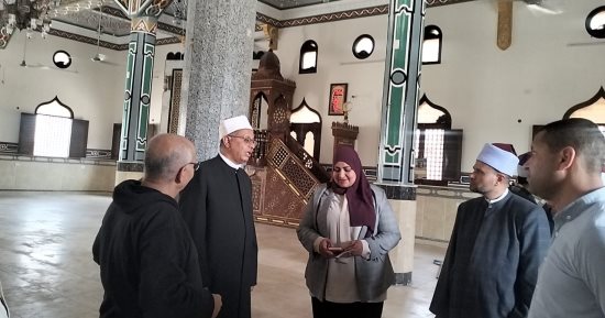وكيل أوقاف سوهاج يتفقد عددا من المساجد استعدادا لافنتاحها فى العيد القومى