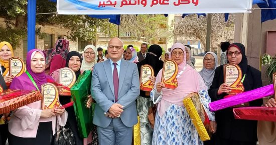 وكيل زراعة المنوفية يكرم الأمهات المثاليات والأمهات القدوة بالقطاع الزراعى