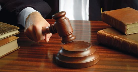 حبس سيدة 15 يوما لاتهامها بإلقاء طفليها من أعلى كوبرى العامرية
