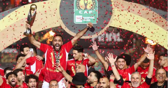 فيفا: الأهلى سيد أفريقيا بلا منازع ولا يشبع من البطولات