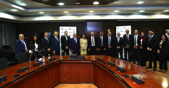 حصاد الوزارات.. النقل توقع شراكة بين CMA CGM الفرنسية وميناء أكتوبر الجاف ODP