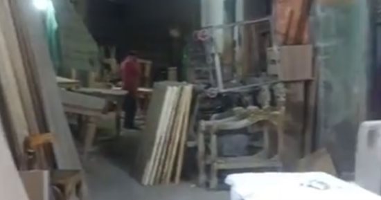 ورش الموبيليا في المناصرة فخر الصناعة المصرية.. غرف النوم والسفرة.. فيديو