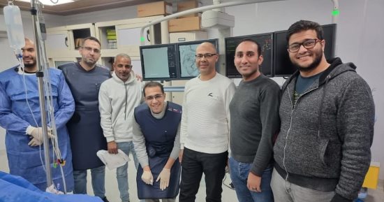 "سوهاج الجامعى" يعالج أورام الكبد والرحم بتقنيات حديثة دون جراحة.. تفاصيل