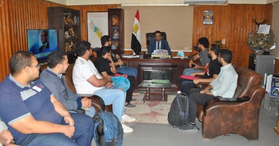 "صحة سوهاج" تسلم 401 طبيب وطبيبة من الجدد العمل بمستشفيات المحافظة