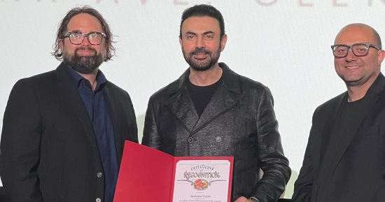 تكريم محمد كريم بمهرجان هوليوود للفيلم العربى بالولايات المتحدة.. صور