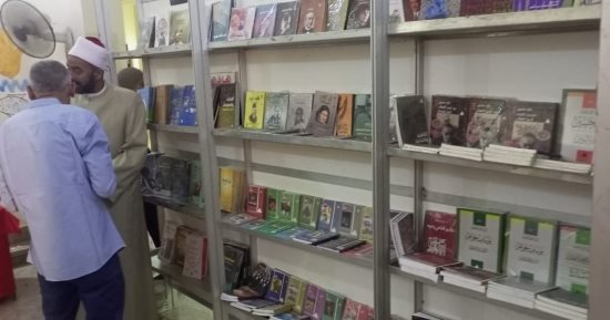 أسعار تبدأ من جنيه.. افتتاح معرض الكتاب بقصر ثقافة الشلاتين