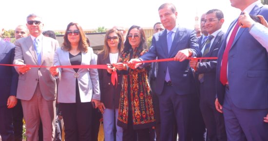 "مصر بتتكلم حرفى".. وزراء التضامن والزراعة والتنمية المحلية يفتتحون معرض ديارنا للحرف اليدوية بالمتحف الزراعى.. 60 جناحاً للأسر المنتجة.. ولأول مرة جناحين للبعثات الدبلوماسية في مصر لصالح الجمعيات الخيرية.. صور