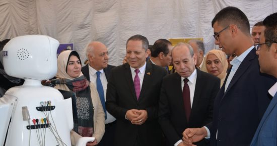 انطلاق فعاليات الملتقى التكنولوجى الثانى لخريجى كلية الحاسبات والذكاء الاصطناعى بدمياط