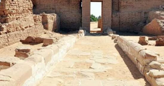 معبد قصر الزيان.. شاهد أثرى بالصحراء على طريق التجارة فى مصر القديمة
