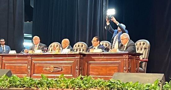 مفيد شهاب يجيب عن: هل يجوز مطالبة إسرائيل بالتعويض عن فترة احتلال سيناء؟