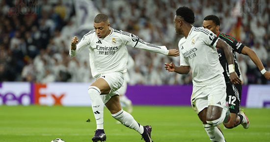 نيوز برو : 
                                            ريال مدريد يخسر 9 لاعبين فى 21 مباراة بسبب عدم الانضباط
                                        