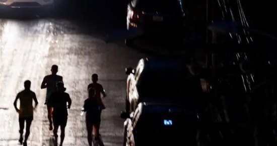 بورتوريكو تعيش فى الظلام خلال أسبوع الآلام بعد انقطاع التيار الكهربائى 