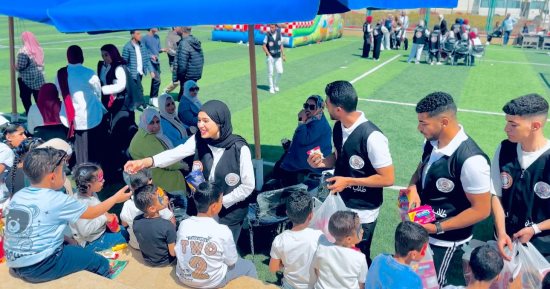 جامعة الإسماعيلية الجديدة الأهلية تحتفل بيوم اليتيم بإدخال البهجة على قلوب 50 طفلًا