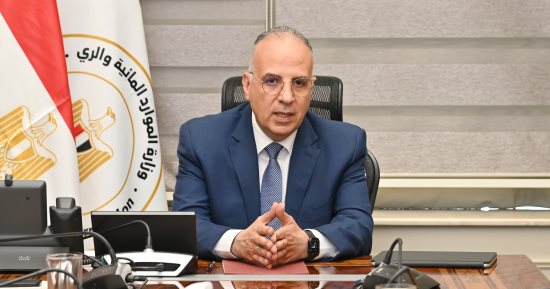 وزير الري يوجه بتطوير شامل لإدارة قناطر الدلتا