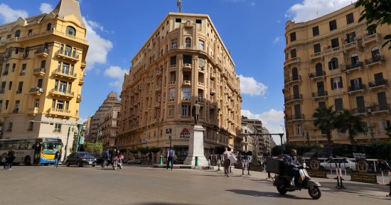 ثورة تطوير فى ميادين القاهرة.. ميدان السيدة عائشة يتحول إلى ممشى وحدائق.. "التحرير" مزار سياحى.. "رمسيس" يتخلص من العشوائية.. مناطق الحسين والجمالية تتجمل.. والقاهرة الخديوية متحف مفتوح للجميع.. صور