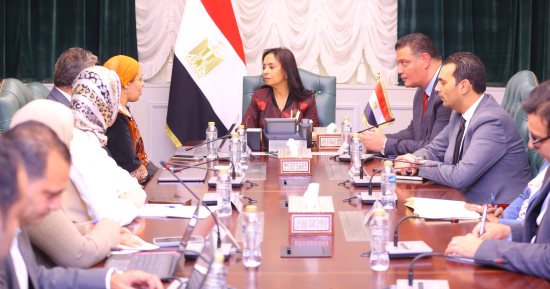 وزيرة التضامن تبحث تنسيق الجهود لتطوير مؤسسات الرعاية الاجتماعية مع حياة كريمة