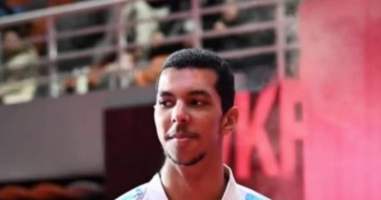 عمر عثمان يحقق برونزية الدوري العالمي للكاراتيه