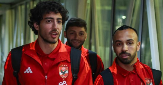 الأهلي يصل القاهرة بعد التعادل مع صن داونز فى ذهاب نصف نهائى أفريقيا.. فيديو