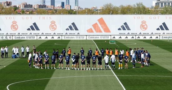 دقيقة صمت فى تدريبات ريال مدريد حدادًا على رحيل البابا فرنسيس