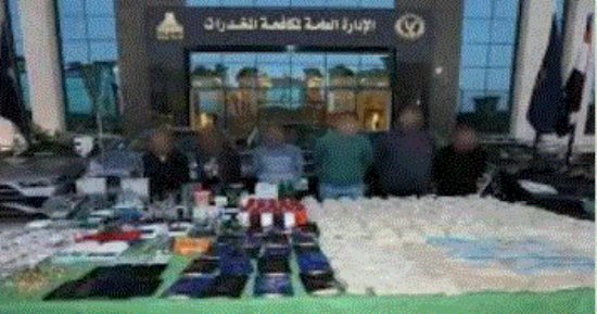 عاجل.. تجديد أفراد عصابة المخدرات والحشيش الاصطناعى 15 يوما