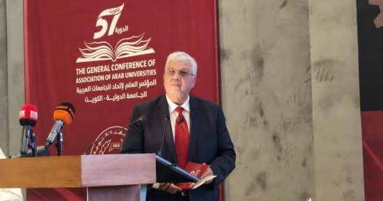 وزير التعليم العالى يشارك فى جلسة حوارية حول "بنك المعرفة المصرى – الدولى"  بالكويت