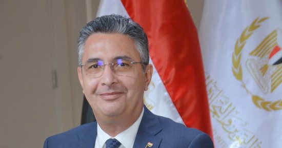 وزير التموين: طرح كميات كبيرة من السكر الحر بالمجمعات بسعر 30 جنيها للكيلو