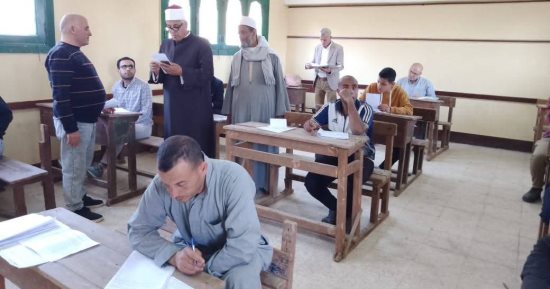 رئيس منطقة القليوبية الأزهرية يتفقد امتحانات معاهد القراءات فى يومها الأول