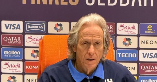جيسوس يستبعد 4 لاعبين من معسكر النصر السعودي بالنمسا والبرتغال 