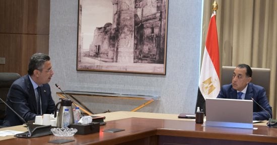 رئيس الوزراء: توافر السلع بكميات كبيرة يسهم فى توازن الأسعار وهو ما يتحقق حاليا