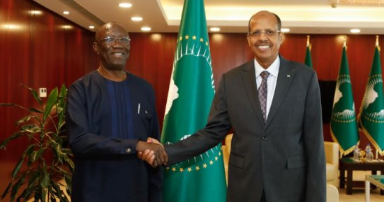 الاتحاد الأفريقى والإيجاد يبحثان الأوضاع فى السودان وسبل إنهاء الحرب