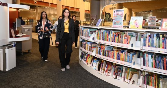 وزيرة التضامن تتفقد نماذج لمجمعات حضانات ورياض الأطفال فى سنغافورة