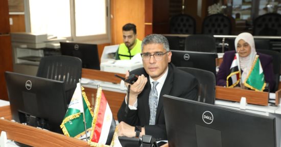 الأوضاع مستقرة وحركة المركبات منتظمة.. محافظ الجيزة يتابع موقف الأحوال الجوية