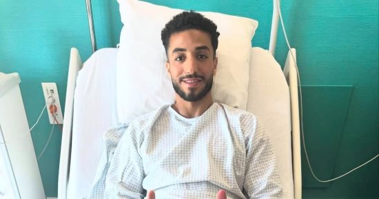الحلم نيوز : 
                                            محمد عبد المنعم يعلن إجراء جراحة ناجحة للرباط الصليبى.. ويعلق: الحمد لله
                                        