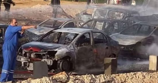 مصرع 3 أشخاص وإصابة 18 إثر انفجار خط غاز طريق الواحات 