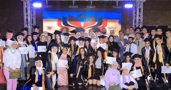 تجربة علمية ملهمة.. الاحتفال بمرور 10 سنوات على افتتاح المدرسة المصرية بزايد