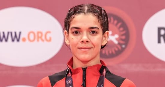 مريم أحمد تقود منتخب المصارعة الرومانية للناشئين لحصد بطولة أفريقيا
