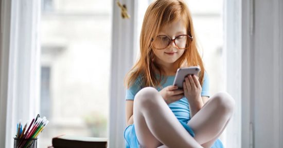 الامتحانات قربت.. إزاي تساعد أبناءك على تقليل وقت الشاشات؟