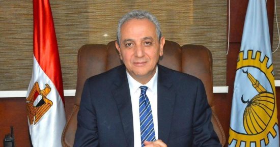 محافظ الغربية يهنئ مركز طب الأسرة بحانوت لحصوله على اعتماد "GAHAR" 