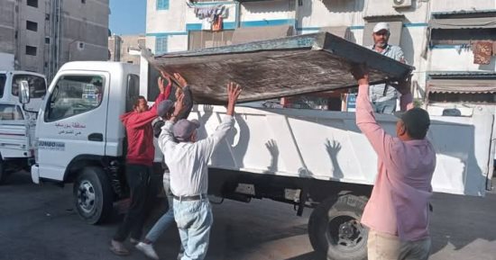 مرافق الأقصر تحرر 93 محضرا ومخالفة متنوعة في حملات لرفع الإشغالات بشوارع المدينة