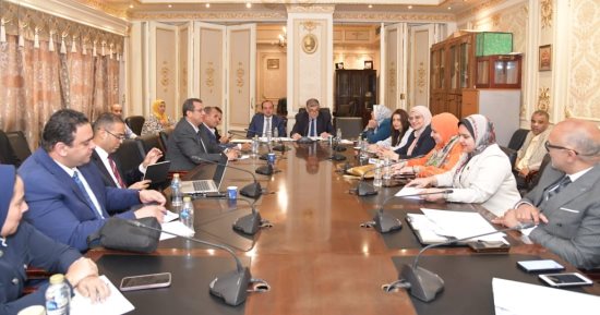 5 سنوات دراسة وسنة تدريب.. "صحة النواب" توافق على تعديل قانون مزاولة الصيدلة