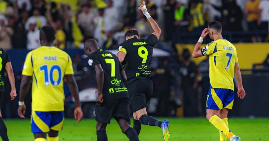 عوار الجبار يحسم كلاسيكو النصر ضد الاتحاد بريمونتادا قاتلة 3-2.. فيديو