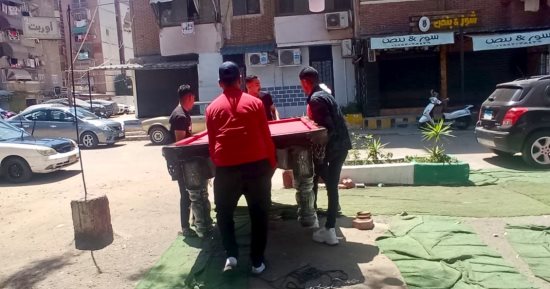 إزالة إشغالات وتشميع محال خردة وفرز قمامة بزهور بورسعيد.. صور