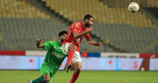 الأهلى يتصدر الدورى "مؤقتا" بعد رباعية فى المصرى.. فيديو