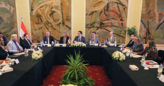 وزير الثقافة يترأس الاجتماع الثانى للجنة دراسة التأثيرات الاجتماعية للدراما المصرية والإعلام