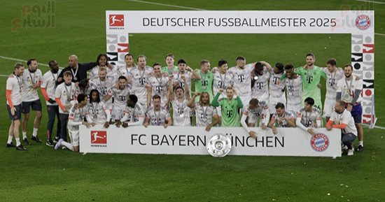 بايرن ميونخ يتوج باللقب 34 ويواصل هيمنته على الدوري الألماني