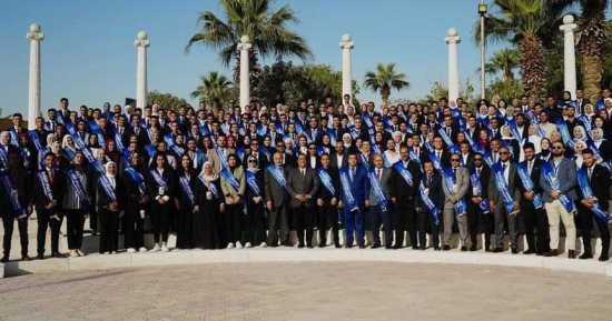 طلاب جامعة المنصورة الجديدة يشاركون فى صالون القادة الثقافى 2025