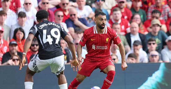 أرسنال يفرض التعادل على ليفربول 2-2 في الدوري الإنجليزي.. فيديو وصور