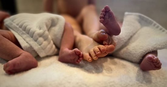 تعرف على اسمى توأم آمبر هيرد.. صورة