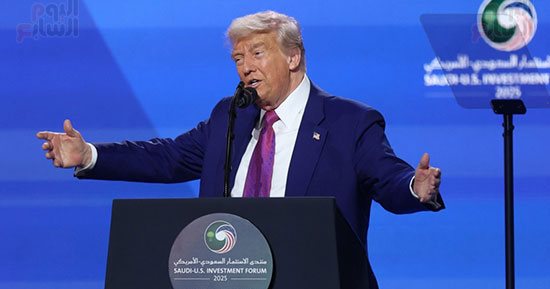 ترامب يرفع العقوبات عن سوريا ويلتقى أحمد الشرع غدًا فى الرياض