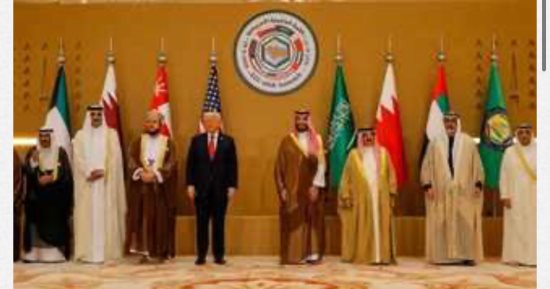 غزة والملف النووى الإيرانى تهيمنان على أعمال القمة الخليجية الأمريكية الخامسة بالرياض.. ترحيب واسع بقرار رفع العقوبات عن سوريا.. ترامب: نأمل فى تحقيق الأمن للفلسطينيين.. بن سلمان: لابد من وقف إطلاق النار فى غزة